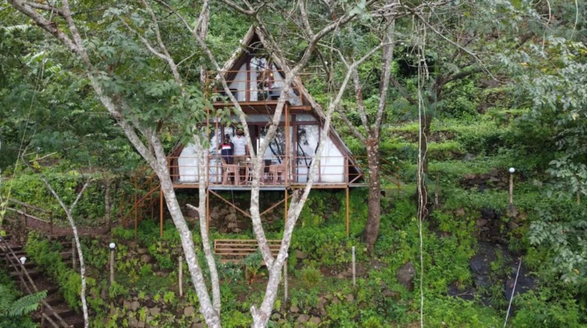 Sunset Valley Kerala Pool Resort - Serene Natural Forest Cottage Stay In Idukki With Sunrise & Sunset Panoramas, Natural Streams & Tranquil Summer Evenings Pīrmed エクステリア 写真