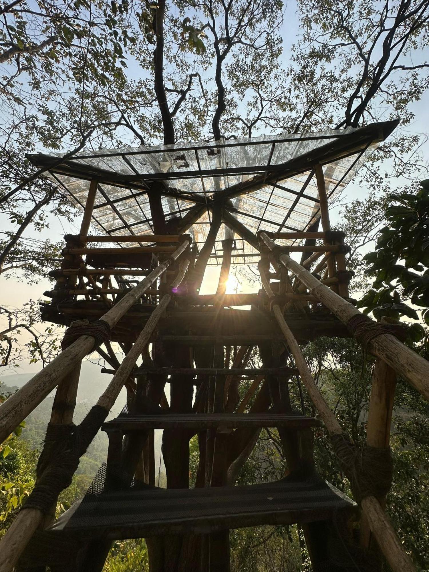Sunset Valley Kerala Pool Resort - Serene Natural Forest Cottage Stay In Idukki With Sunrise & Sunset Panoramas, Natural Streams & Tranquil Summer Evenings Pīrmed エクステリア 写真